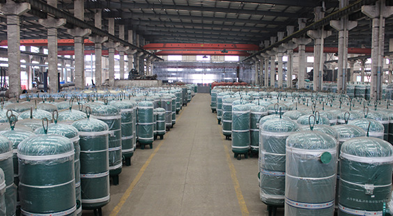 申容直供，只做性價(jià)比高儲(chǔ)氣罐！